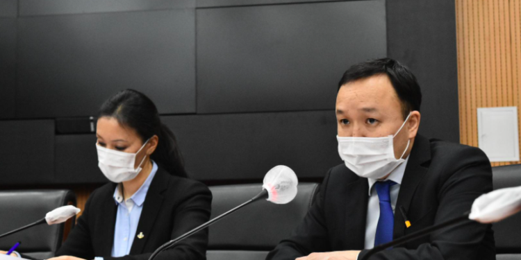 ГХЯ: Украинаас ирэх 21 оюутны нислэг ЦУЦЛАГДСАН