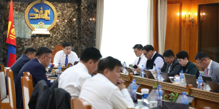 Газрын тос боловсруулах үйлдвэрийн EPC-04 багцын ажлыг эхлүүлж, үйлдвэрийг 2027 онд ашиглалтад оруулахыг Ерөнхий сайд үүрэг болголоо