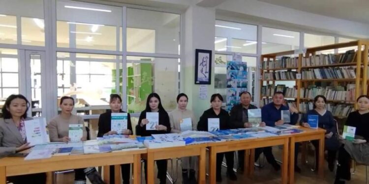 Номын сан “Хүний эрх, бидний мэдлэг” төрөлжсөн булантай болов